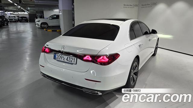 Mercedes-Benz E-Class (W214) E200 Avantgarde 2025 — фото 4