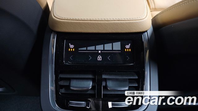 Volvo V90 Cross Country B5 Pro AWD 2022 — фото 33
