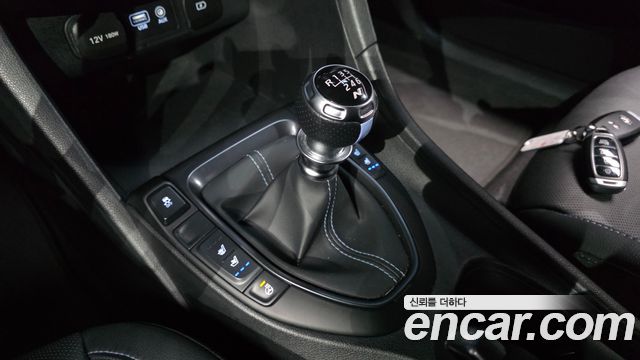 Hyundai Veloster (JS) 2.0 N 2019 — фото 9