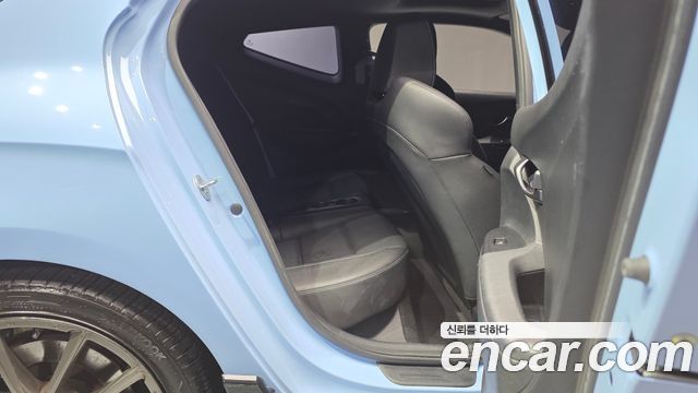 Hyundai Veloster (JS) 2.0 N 2019 — фото 11