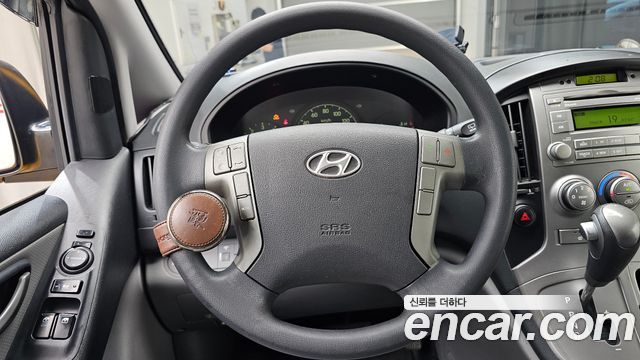 Hyundai Grand Starex Guard car of children 2015 — фото 15