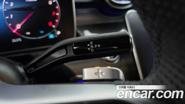 Mercedes-Benz C-Class (W206) C200 AMG Line 2025 — фото 9