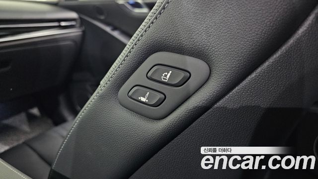 Genesis G80 (RG3) Gasoline 2.5 Turbo AWD 2022 — фото 29