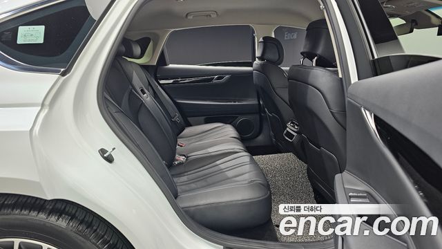 Genesis G80 (RG3) Gasoline 2.5 Turbo AWD 2022 — фото 33