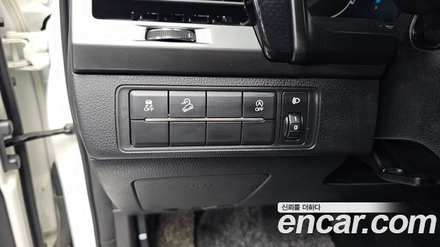 KG Mobility (SsangYong) Rexton Sports Khan Diesel 2.2 4WD Prestige 2022 — фото 14