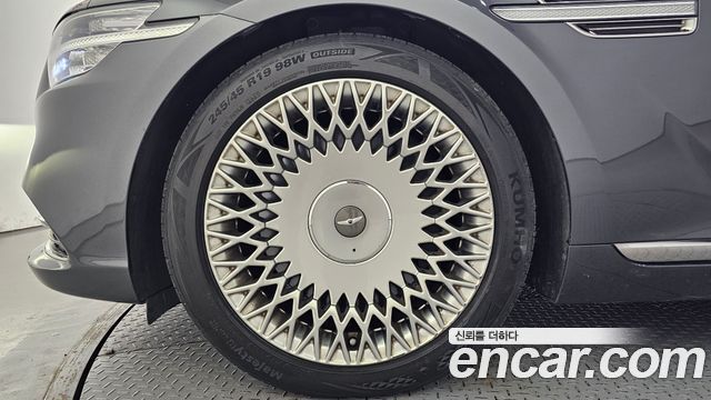 Genesis G90 3.3 T AWD Structure Change (Bi-Fuel) 2019 — фото 5