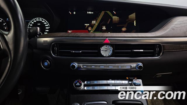 Genesis G90 3.3 T AWD Structure Change (Bi-Fuel) 2019 — фото 14