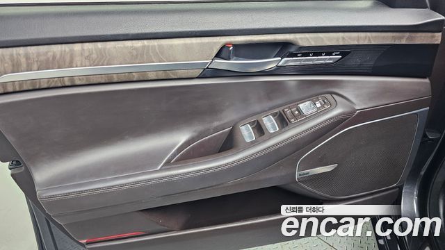 Genesis G90 3.3 T AWD Structure Change (Bi-Fuel) 2019 — фото 24