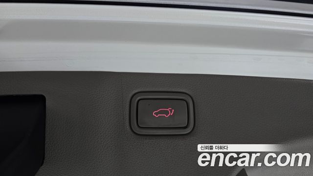 Kia Carnival 9-seater Prestige 2018 — фото 16