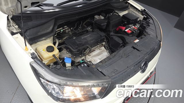 KG Mobility (SsangYong) Tivoli LX 2WD DLX 2015 — фото 6