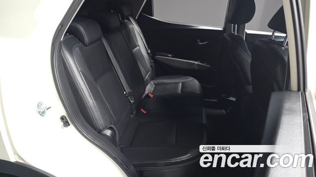 KG Mobility (SsangYong) Tivoli LX 2WD DLX 2015 — фото 11