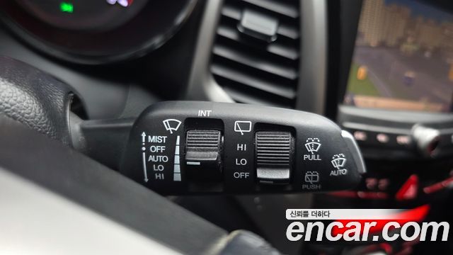 KG Mobility (SsangYong) Tivoli LX 2WD DLX 2015 — фото 19