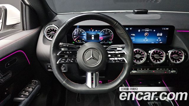 Mercedes-Benz GLA-Class (H247) GLA250 4MATIC 2024 — фото 13
