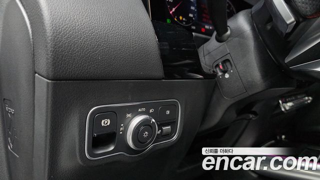 Mercedes-Benz GLA-Class (H247) GLA250 4MATIC 2024 — фото 18