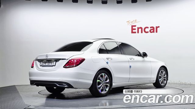Mercedes-Benz C-Class (W205) C220 d Avantgarde 2016 — фото 2