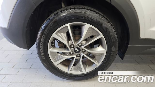 Hyundai Tucson Diesel 2.0 4WD Style 2018 — фото 5