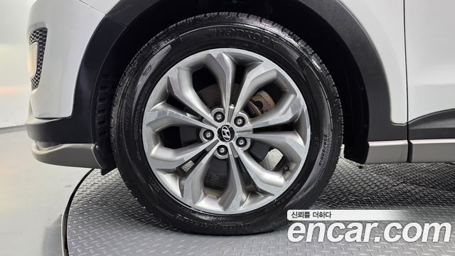 Hyundai Santa Fe (DM) Diesel(e-VGT) 2.0 2WD Premium 2014 — фото 5