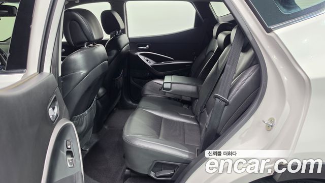 Hyundai Santa Fe (DM) Diesel(e-VGT) 2.0 2WD Premium 2014 — фото 11