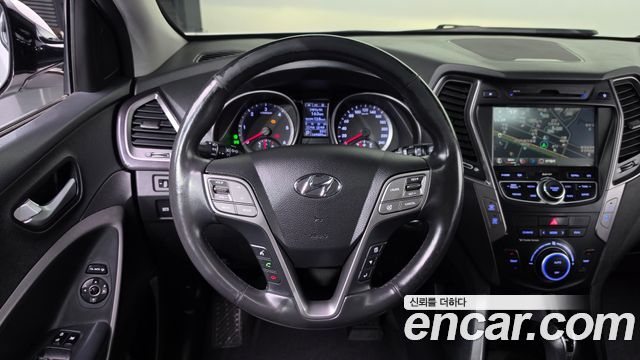 Hyundai Santa Fe (DM) Diesel(e-VGT) 2.0 2WD Premium 2014 — фото 12