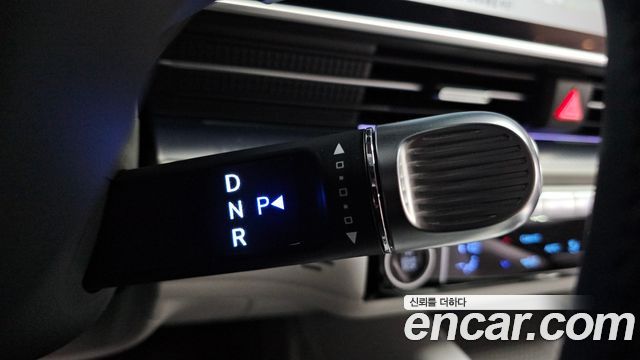 Hyundai Ioniq 6 Long Range Exclusive + 2023 — фото 9