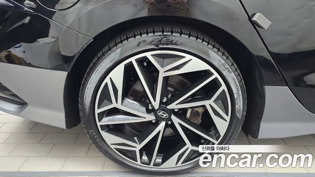 Hyundai Ioniq 6 Long Range Exclusive 2023 — фото 5