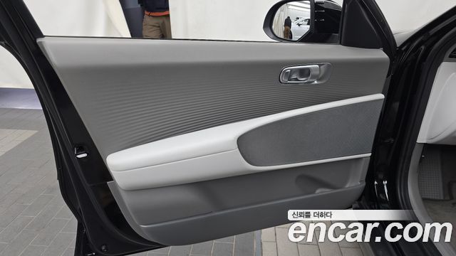 Hyundai Ioniq 6 Long Range Exclusive 2023 — фото 30