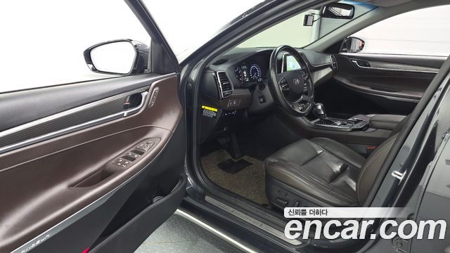 Hyundai Grandeur (IG) 3.0 Exclusive 2018 — фото 10