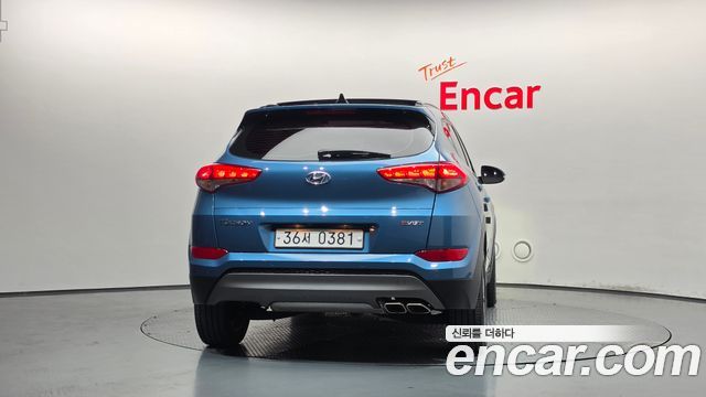 Hyundai Tucson Diesel 2.0 2WD Premium 2016 — фото 4