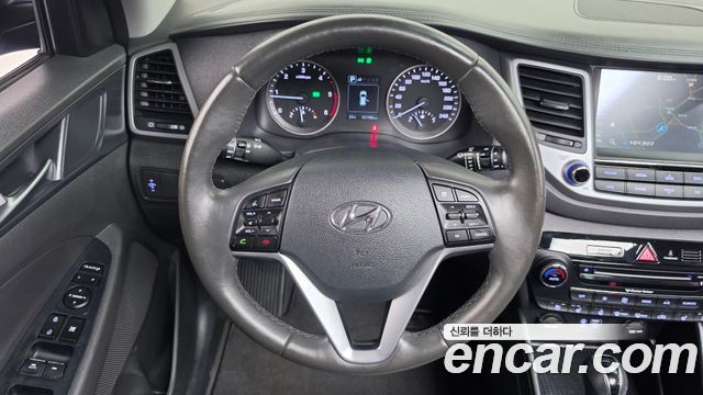 Hyundai Tucson Diesel 2.0 2WD Premium 2016 — фото 14