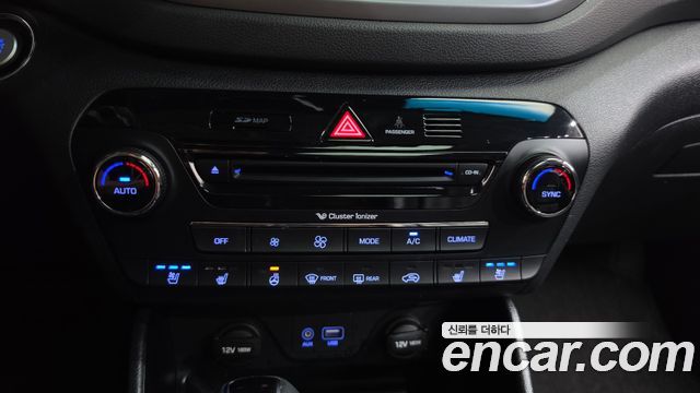 Hyundai Tucson Diesel 2.0 2WD Premium 2016 — фото 30