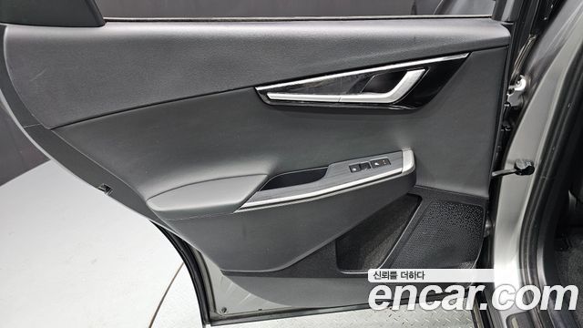 Kia EV6 Long Range Earth 2023 — фото 25