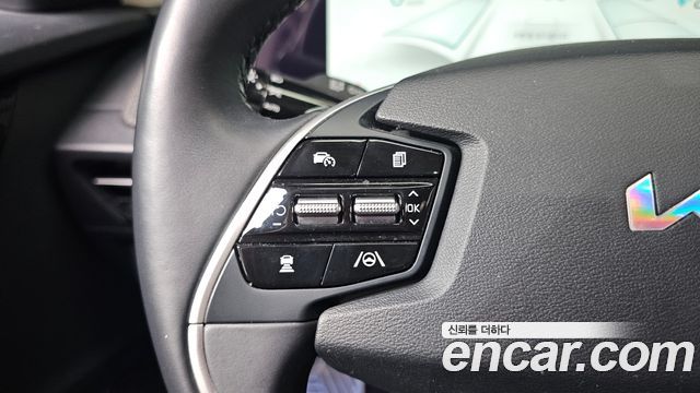 Kia EV6 Long Range Earth 2023 — фото 28