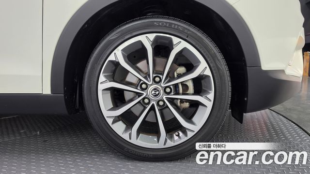 KG Mobility (SsangYong) Tivoli LX 2WD 2017 — фото 5