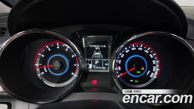 KG Mobility (SsangYong) Tivoli LX 2WD 2017 — фото 8