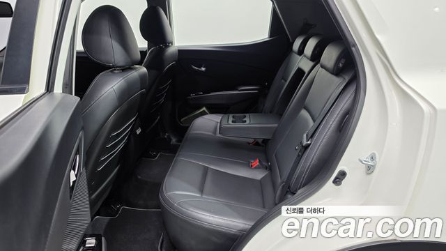 KG Mobility (SsangYong) Tivoli LX 2WD 2017 — фото 15