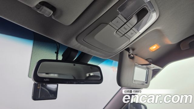 KG Mobility (SsangYong) Tivoli LX 2WD 2017 — фото 23