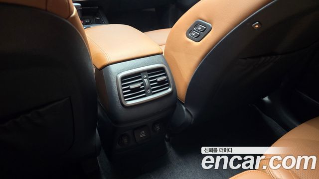 Kia Sorento Gasoline 2.0 Turbo 2WD Master Special 2020 — фото 31