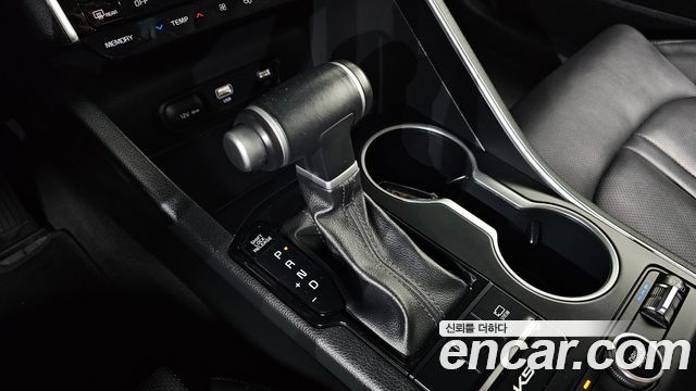 Kia K5 (III) 2.0 LPI(Renter car) Trandy 2023 — фото 9
