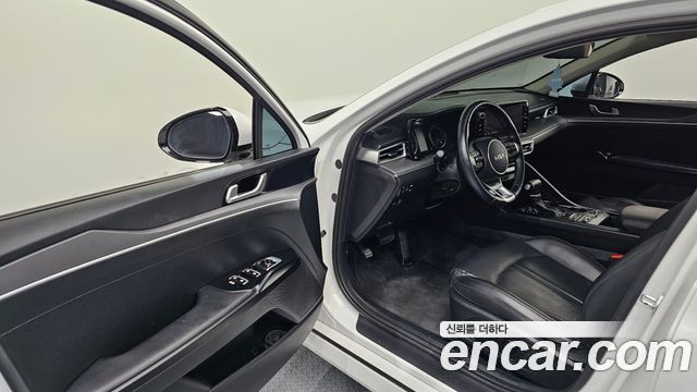 Kia K5 (III) 2.0 LPI(Renter car) Trandy 2023 — фото 10