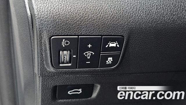 Kia K5 (III) 2.0 LPI(Renter car) Trandy 2023 — фото 17