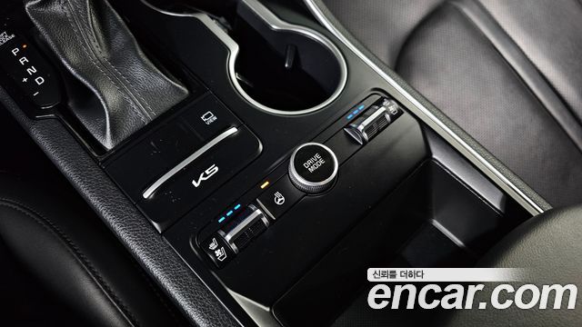 Kia K5 (III) 2.0 LPI(Renter car) Trandy 2023 — фото 18