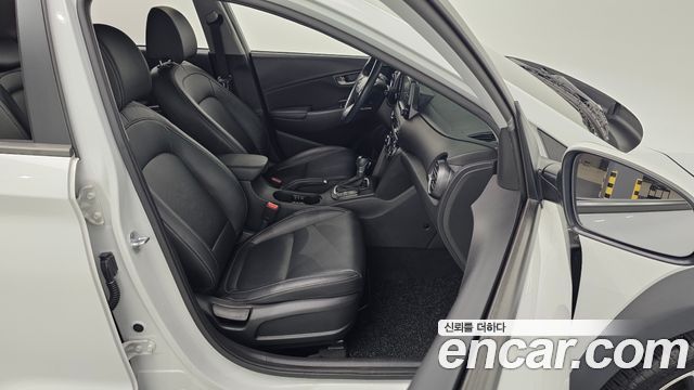 Hyundai Kona 1.6 Turbo 2WD Modern Art 2018 — фото 10