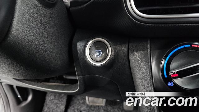 Hyundai Kona 1.6 Turbo 2WD Modern Art 2018 — фото 16