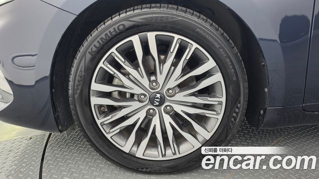 Kia K7 Premier 2.5 GDI Noblesse 2020 — фото 5