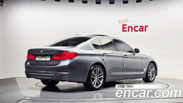BMW 5 Series (G30) 520i Luxury 2018 — фото 2