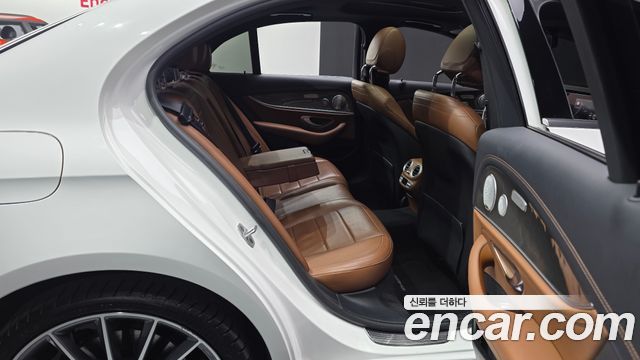 Mercedes-Benz E-Class (W213) E350 4MATIC AMG Line 2020 — фото 12