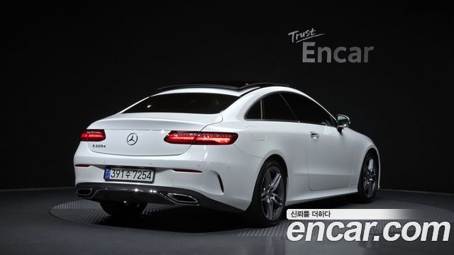 Mercedes-Benz E-Class (W213) E220d Coupe 2019 — фото 2