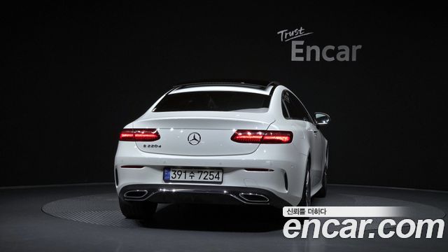 Mercedes-Benz E-Class (W213) E220d Coupe 2019 — фото 4