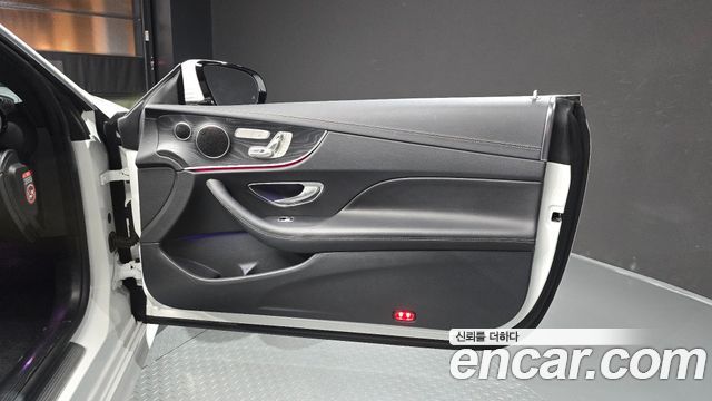 Mercedes-Benz E-Class (W213) E220d Coupe 2019 — фото 25