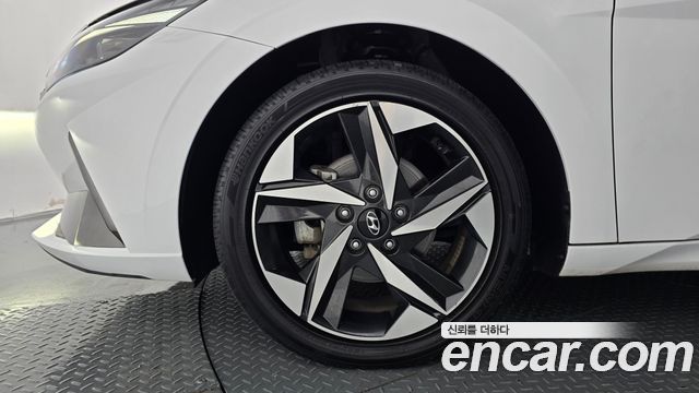 Hyundai Avante (CN7) 1.6 Inspiration 2023 — фото 5